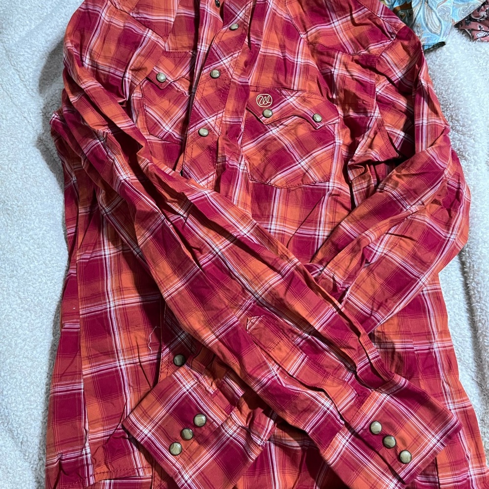 Wrangler Red Plaid Button-Up Shirt